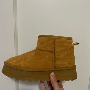 Mini Ugg Platform Dupe